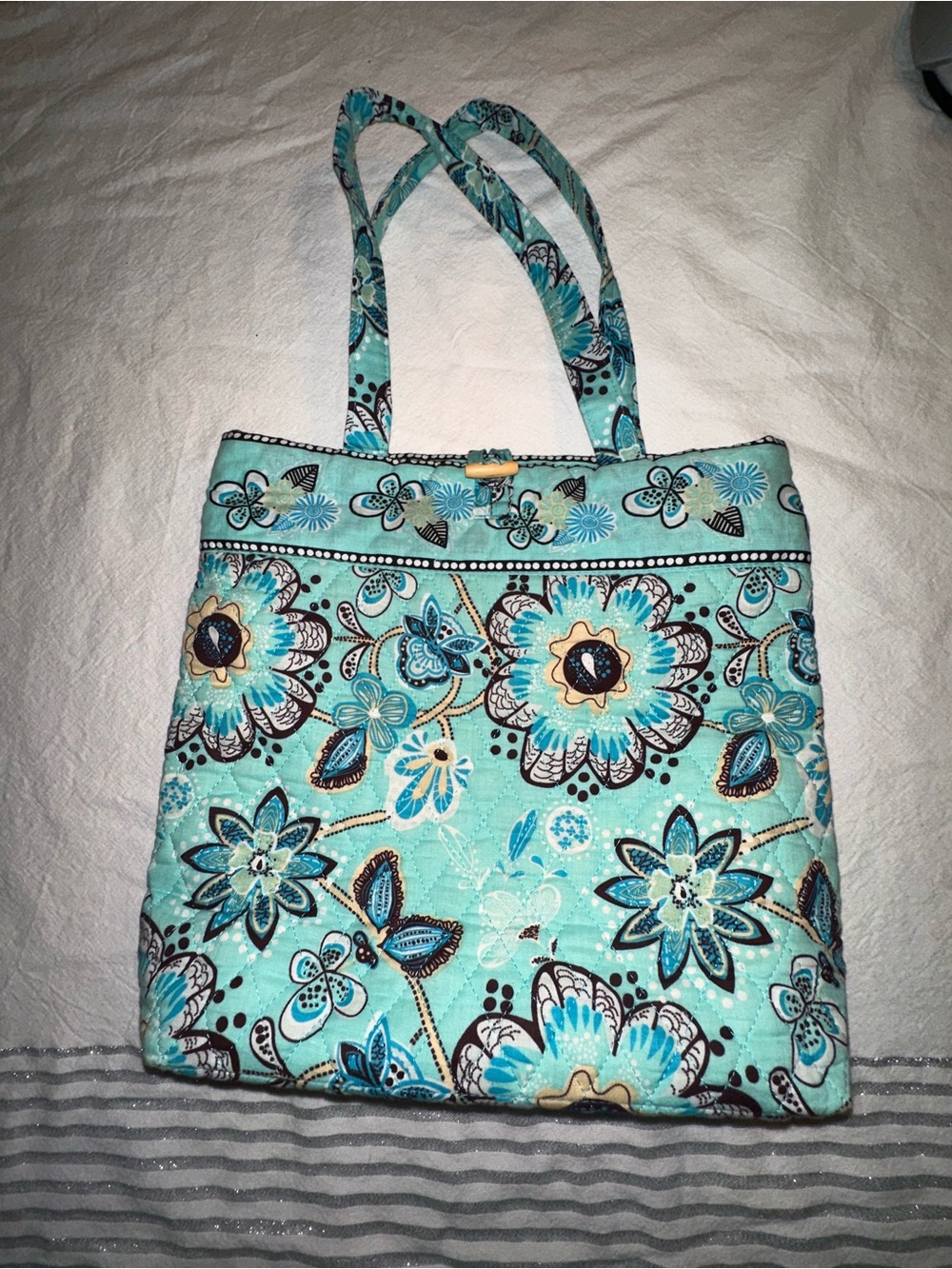 ⭐️ Quilted Cotton Floral Tote Bag in Aqua